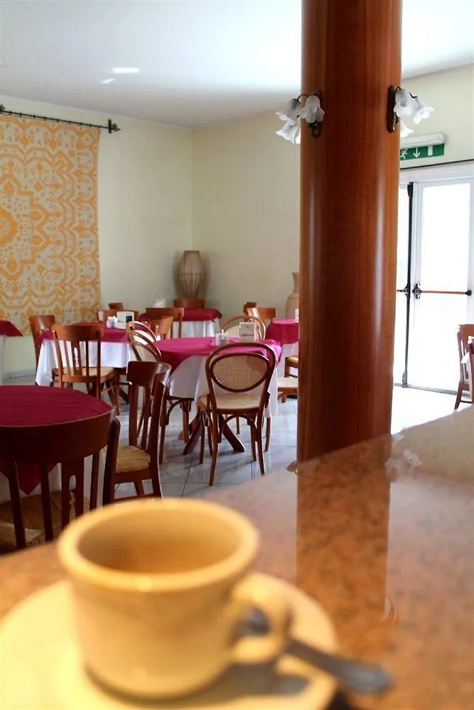 Hotel Solki Sant'Antioco 3*,