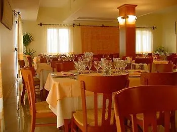 Hotel Solki SantʼAntìoco 3*,